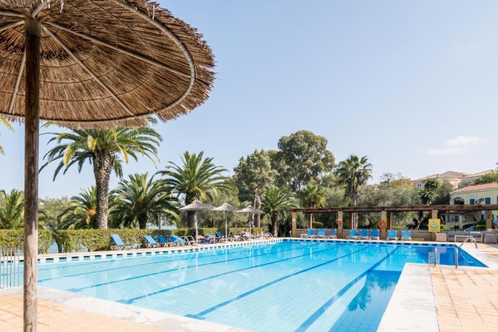 Palm Tree Corfu Apt. Danilia ภายนอก รูปภาพ