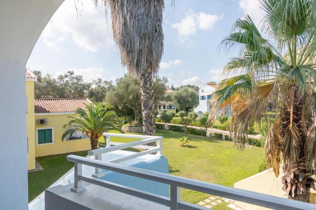 Palm Tree Corfu Apt. Danilia ภายนอก รูปภาพ